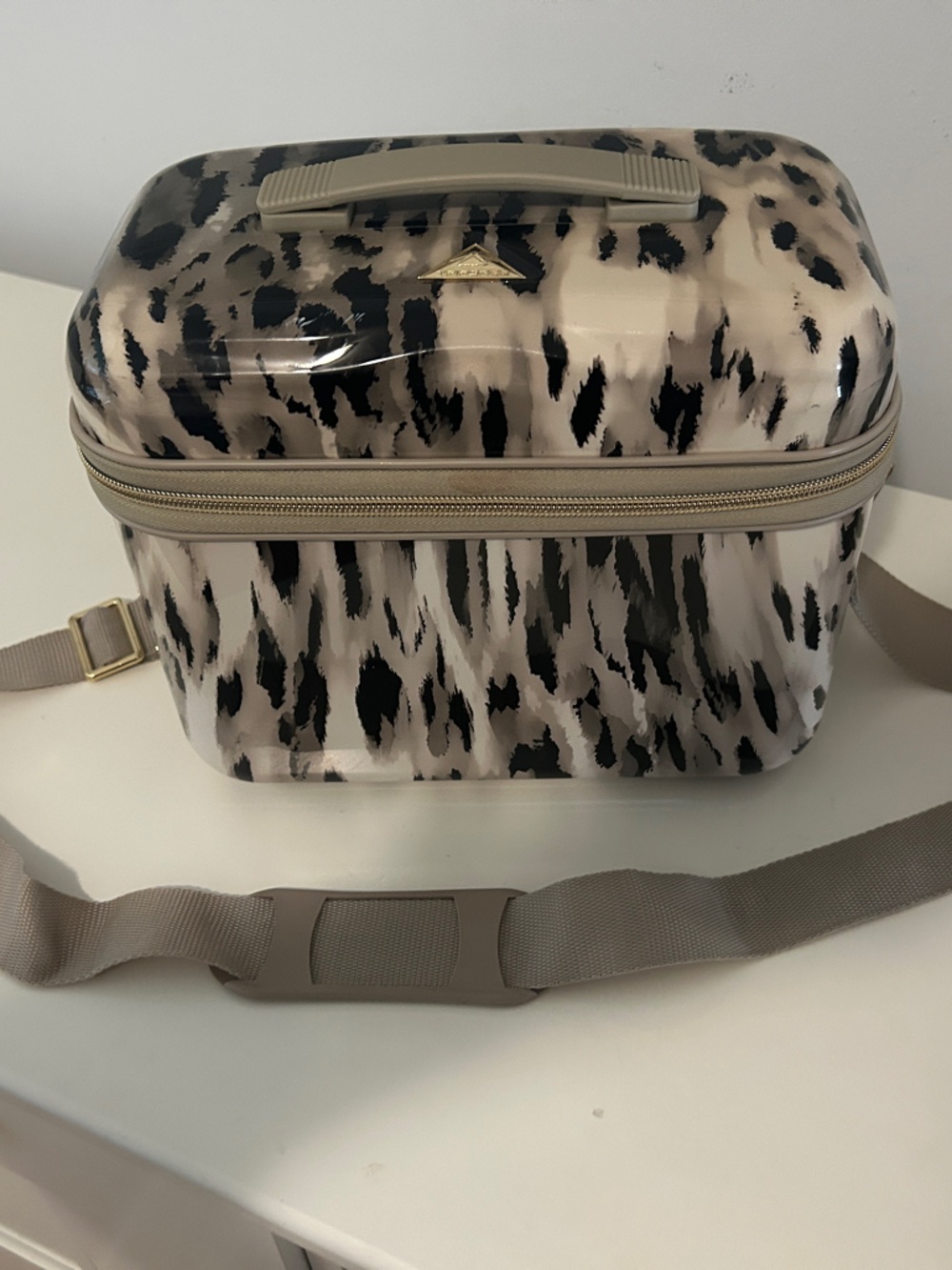 Triforce Leopard-Print Hard Shell Cosmetic Case in Beige and Black